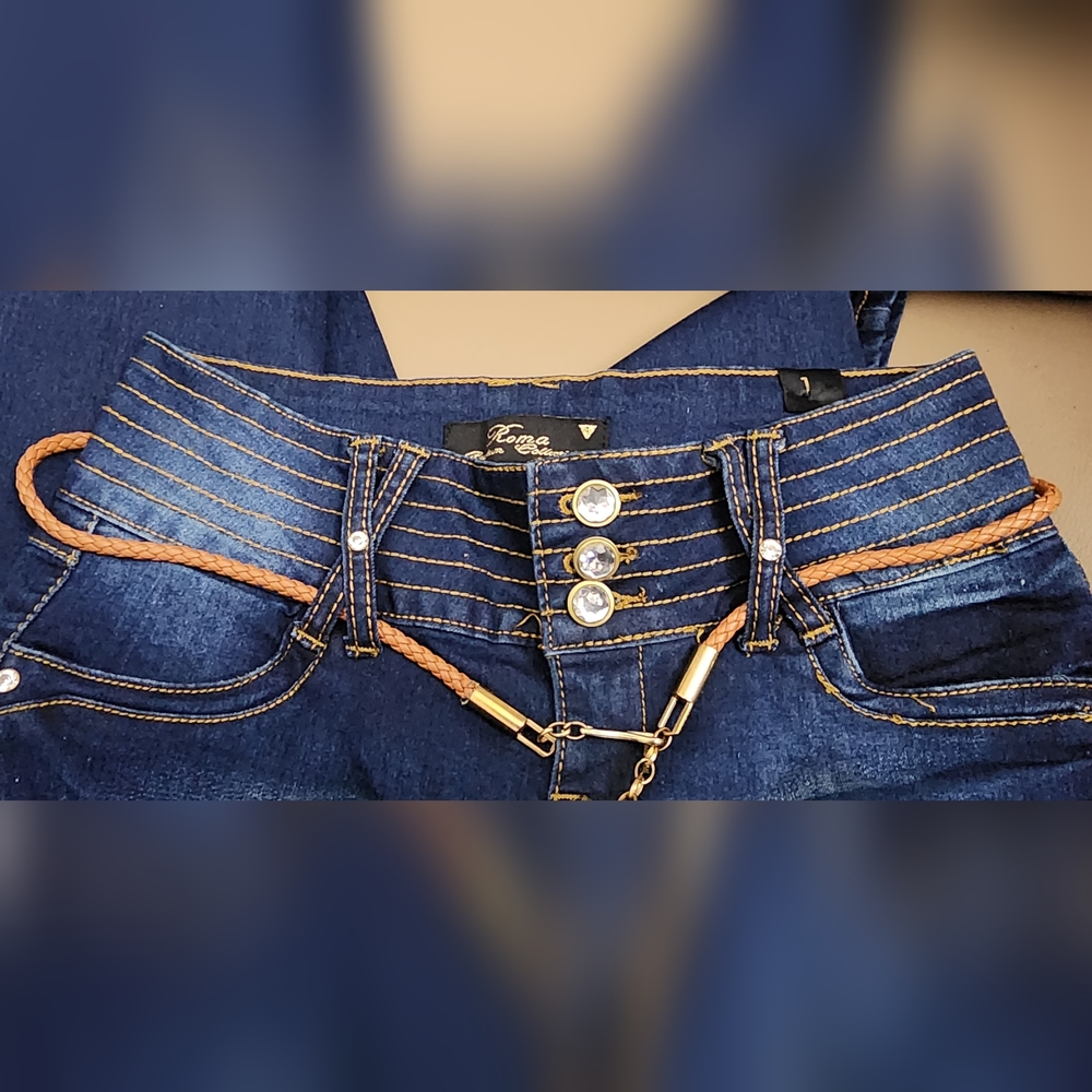 Jeans - Picture 3 of 3